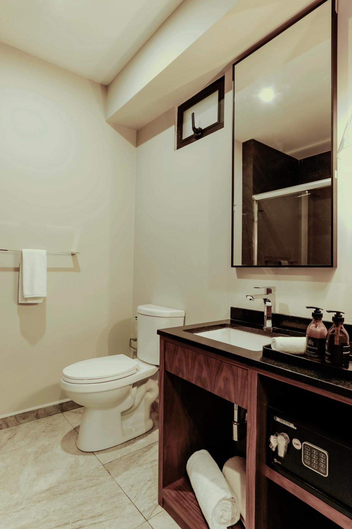 Reforma Capital Inn Kota Meksiko Bagian luar foto